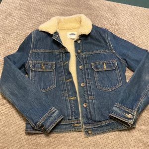 Denim jacket with fur